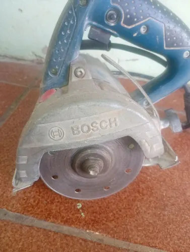 Vende-se máquina