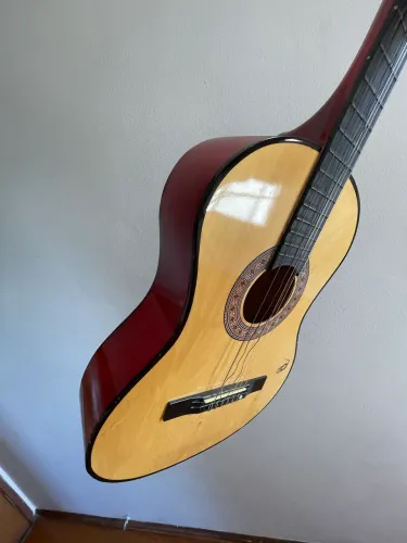 Vendo violão nylon natural