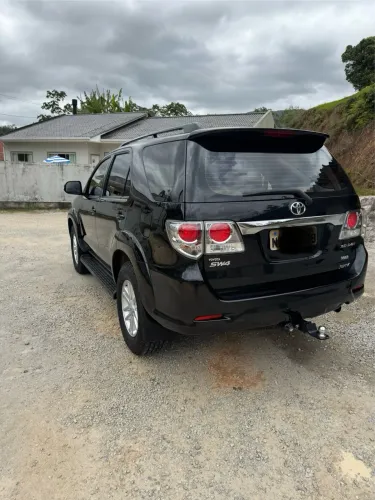 Toyota Hilux SW4 SRV D4-d 4X4 3.0 TDI Dies. AUT 2012