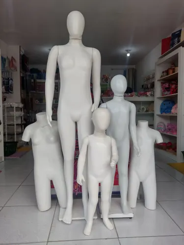 Manequins