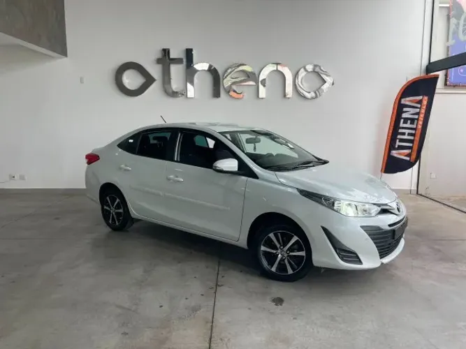 Toyota Yaris XL Live Sedan 1.5 Flex 16V 4P AUT 2021