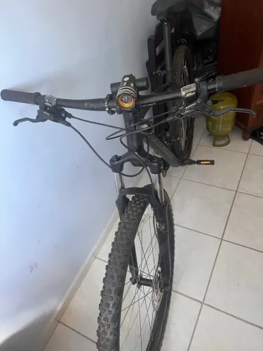 Bicicleta Specialized aro 29