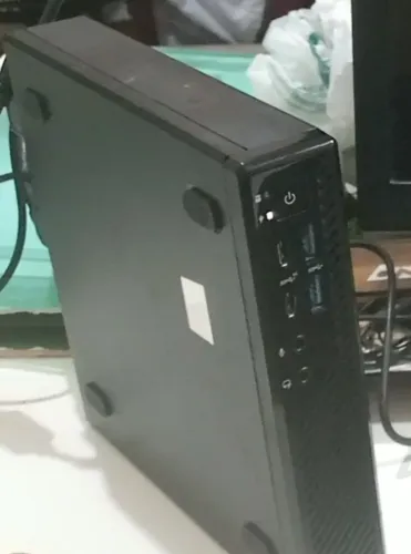 Mini PC Core i7 -2.0GHz -10ª ger 8gb de RAM