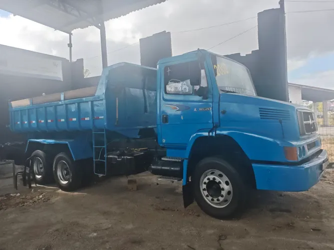 Mercedes L 1620 Caçamba Basculante