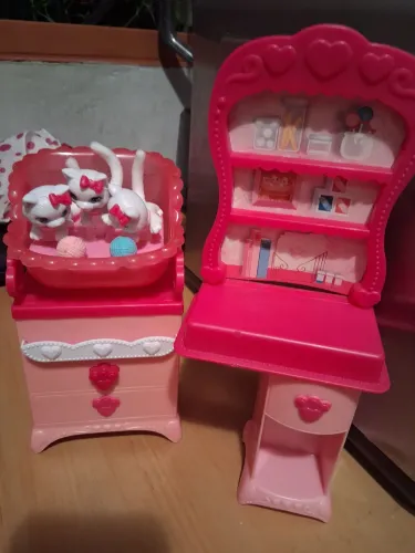 Kit barbie veterinária incompleto