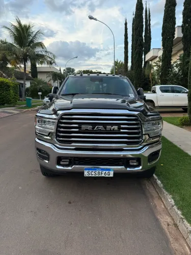 Ram 3500 Limited Longhorn 6.7 TB CD Diesel 2024