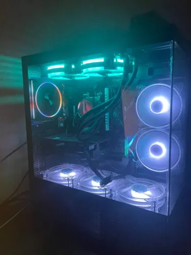 COMPUTADOR GAMER R5 5600 RX 7600 32GB RAM