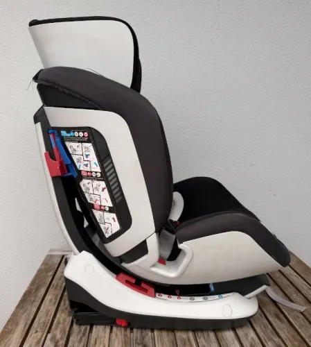 Cadeirinha Cadeirinha de bebê Chicco até 25k Isofix