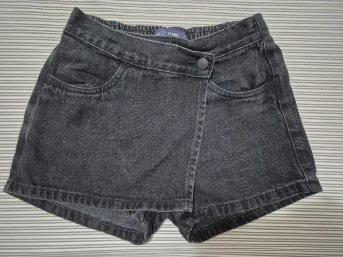 Short Saia preto