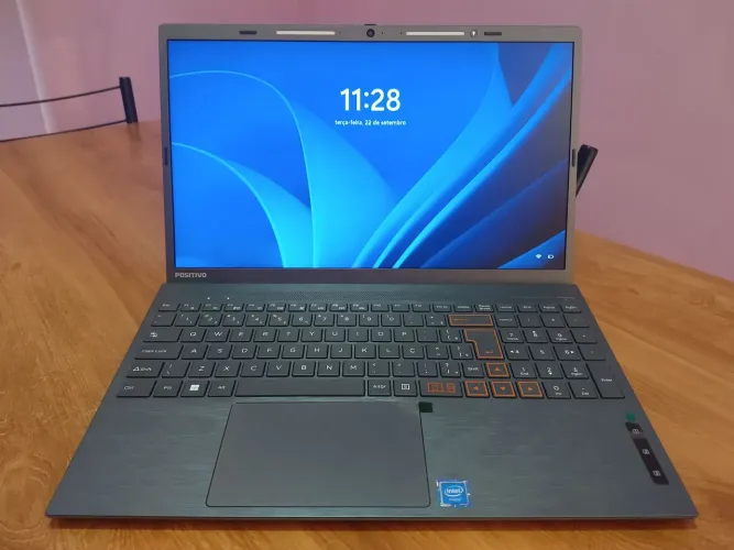 Notebook apenas 3 meses de uso home office