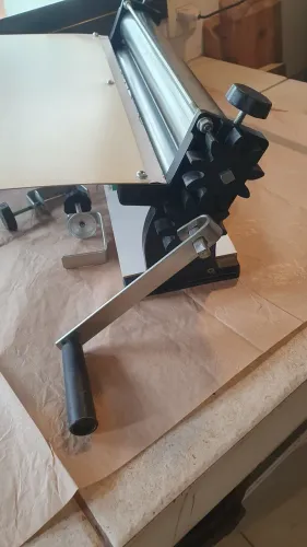 ABRIDOR DE MASSA DE PIZZA