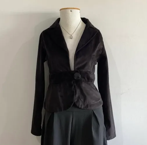 Casaquinho tipo blazer