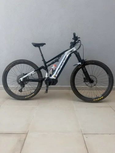 Oggi Razzo T-130