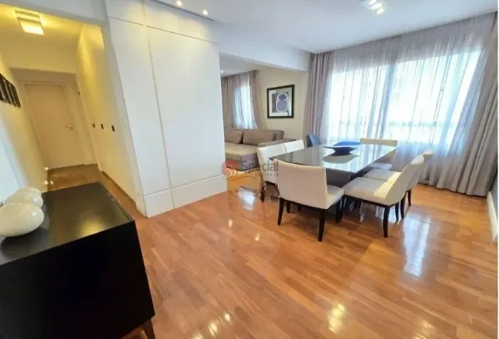 Apartamento Mobiliado à venda no Tatuapé com 2 quartos e 1 vaga.
