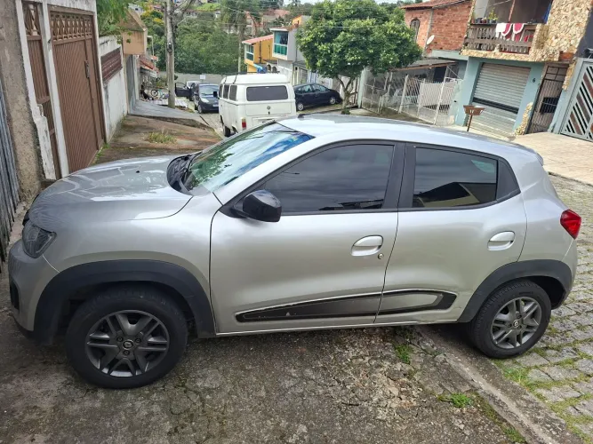 Renault Kwid Intense 1.0 Flex 12V 5P Mec. 2019