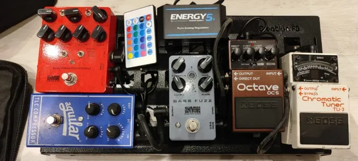 PEDALBOARD COMPLETO - OC-5 + AGUILAR TLC + DMT + TU-3 + FONTE - ACEITO HX STOMP