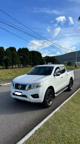 Nissan Frontier XE CD 4X4 2.3 Bi-TB Diesel Aut. 2019