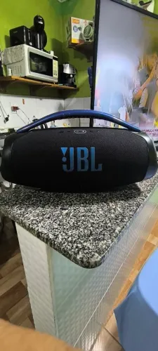 Caixa JBL Boombox 3 perfeita 
