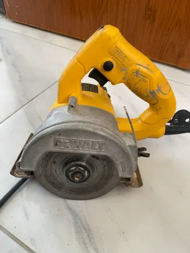 SERRA MÁRMORE DEWALT DW862-B2