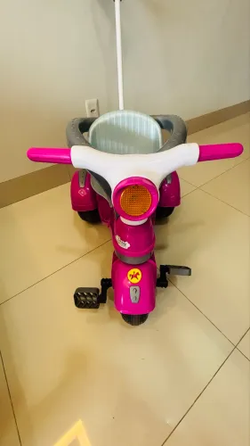 Triciclo infantil