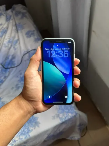 iPhone 11 64 GB