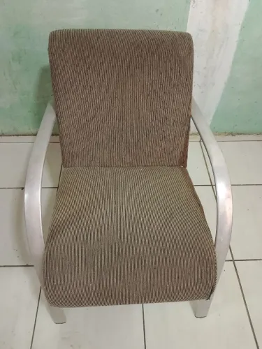 Vende se poutrona sofá