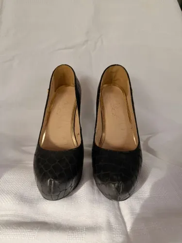 Sapato de Salto Alto WJ Tam. 34 - Preto (Lindo e Bem Conservado!)