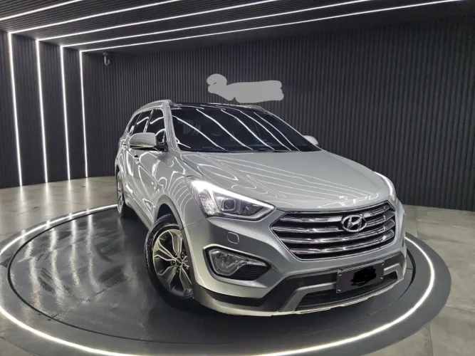 Hyundai Grand Santa Fe 3.3 V6 4X4 Tiptronic 2015