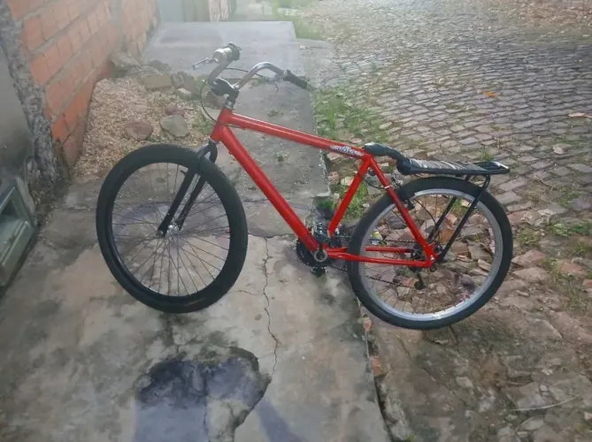 Bike montadinha aro 26