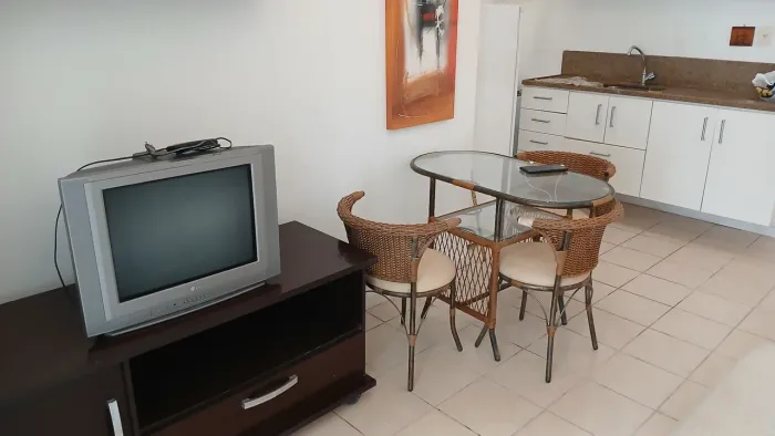 QUARTO E SALA NA PRAIA DA COSTA