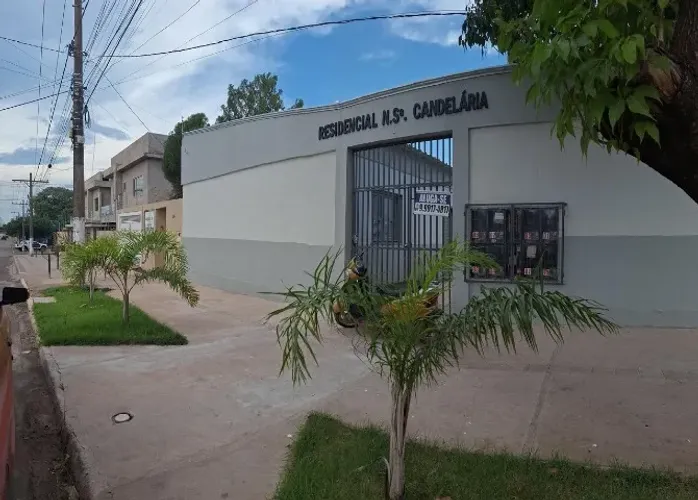 CASA EM VILA