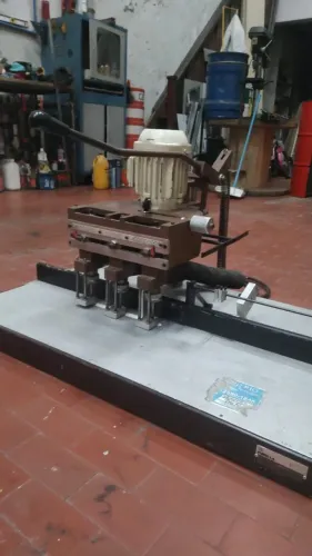 Furadeira de Dobradiça Manig S.A. - Monobloco Industrial (Motor Weg 1CV