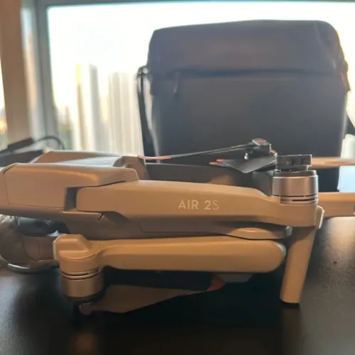 Drone DJI AIR 2S com acessórios e bateria extra - Oportunidade!