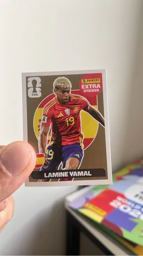 FIGURINHA LAMINIE YAMAL LEGENDS