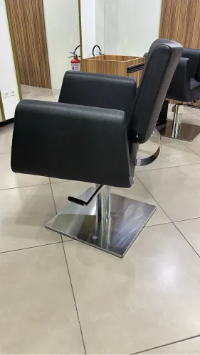 Cadeira Haisan ESTADO DE NOVA