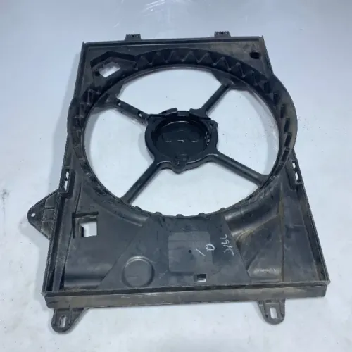 Defletor Radiador Chevrolet Onix/ Prisma/ Onix/ Cobalt 2015