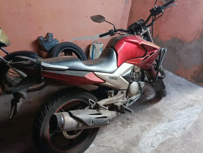 YAMAHA FAZER 250