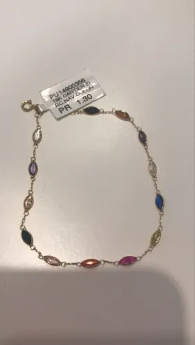 Pulseira em ouro 18k com pedrinhas em zircônias.
