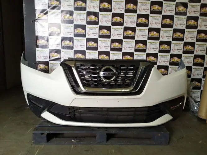 Para choque de Nissan kicks original 