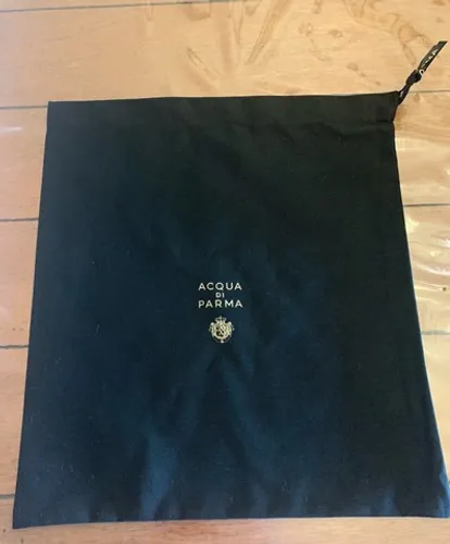 Clutch Saco em tecido acqua di Parma preto importado 