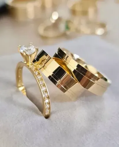 Aliança/ Par de Aliança em ouro18k