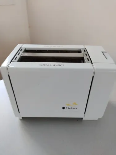 Torradeira automática CADENCE relíquia 