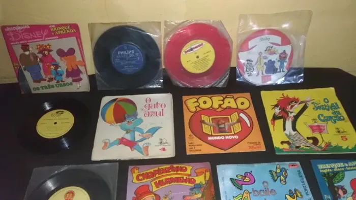 Contos estórias infantis, diversos, bom estado, envio qq. local. E outros.
