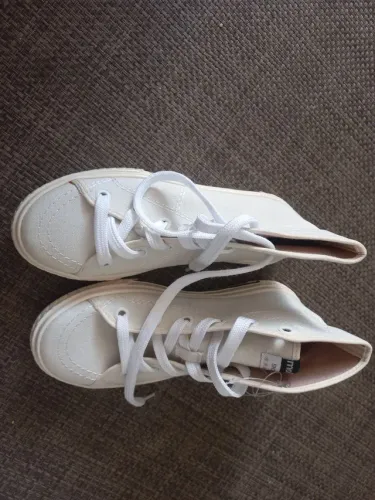 Tenis botinha Moleca número 35