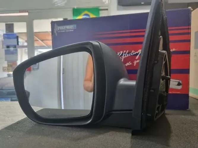 Retrovisor Hyundai IX 35 2010/ 22 com pisca L.E (problemas na parte elétrica). 