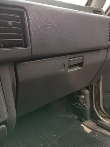 Porta Luvas L200 Gl Gls Quadrada 1995/2006