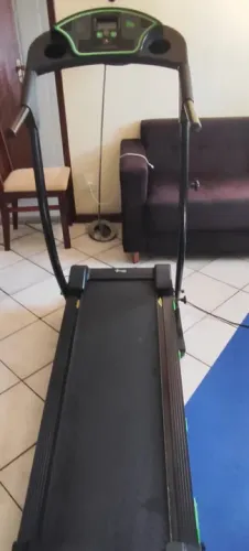 Esteira Ergométrica Eletrônica Dream Concept 1.8 Preta - Bivolt - Dobrável