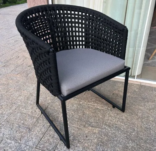 Cadeira para área externa e jardim