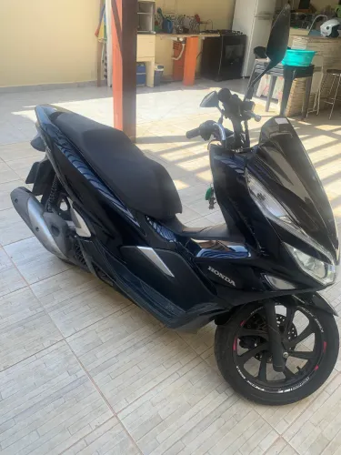 Honda PCX 2019 com baixo KM