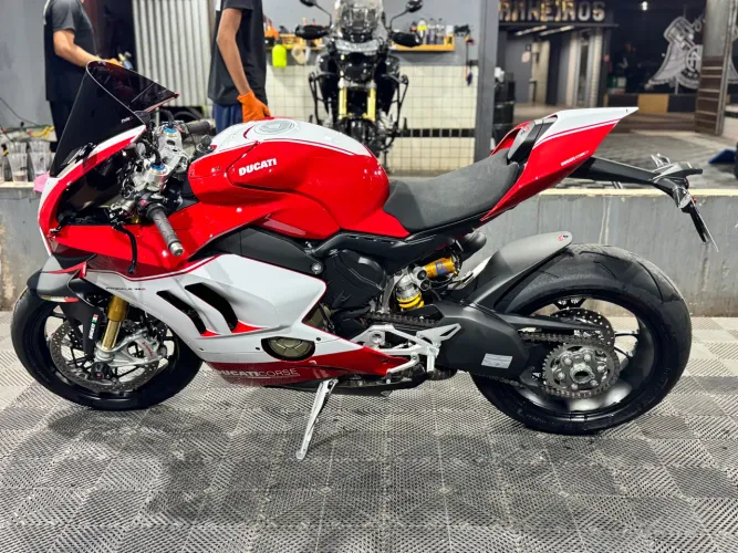 Panigale V4s . 2021